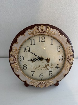 Justup Vintage Table Clock, Retro Non-Ticking European Style beside Desk Clock B
