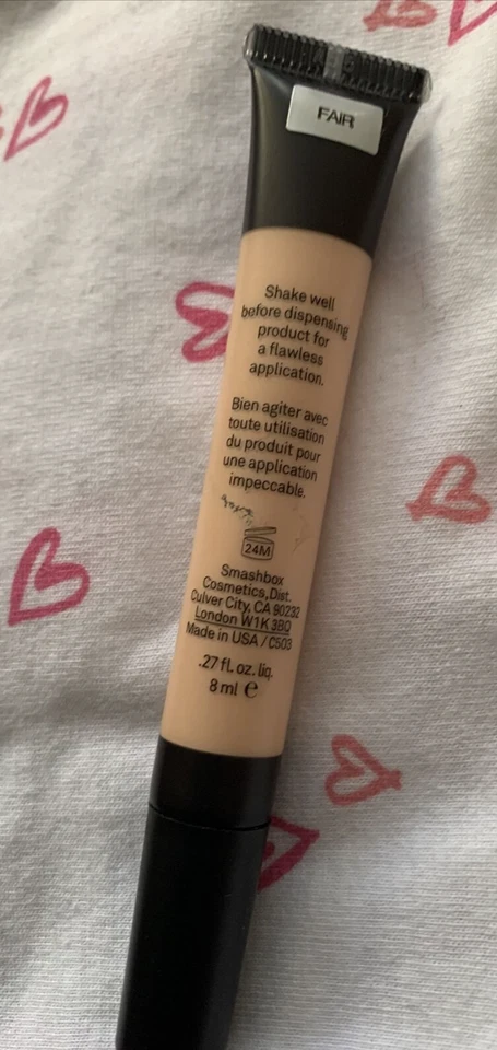 Smashbox High Definition Liquid Concealer FAIR - Image 2 of 4