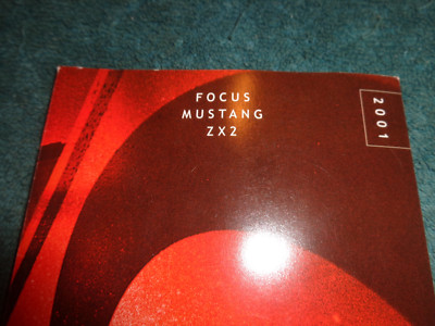 SAVIGNAC FORNEY CATALOGUE 2001年　新品未開封 2001 FORD MUSTANG / FOCUS SALES BROCHURE / CATALOG ORIGINAL