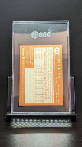 2013 TOPPS HERITAGE BRYCE HARPER PORTRAIT WITH HAT RC #440 SGC 9 MINT - Picture 2 of 2