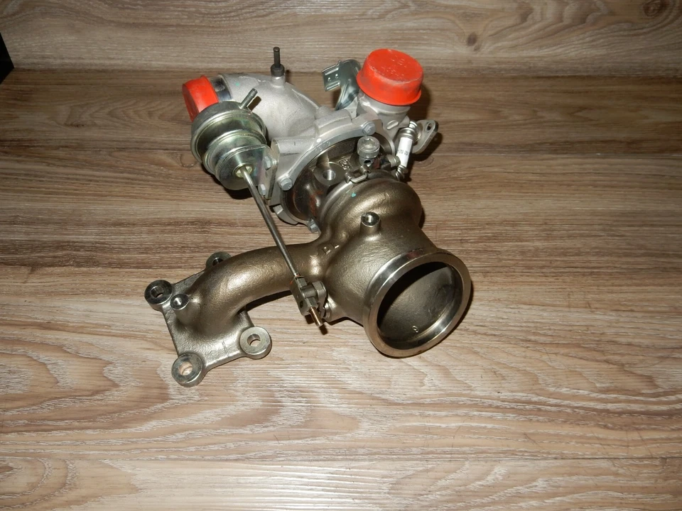 Turbocompresor Ford Escape Fusion Focus Lincoln MKZ ST 2,0 L (CJ5F-6K682-CG) OEM Foto 3 de 4