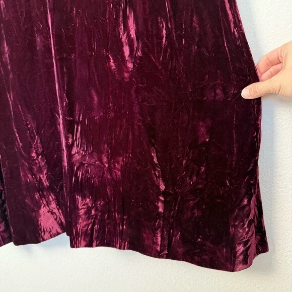 Vestido largo gótico de terciopelo rojo aplastado para mujer pequeño hada caprichoso renacentista Foto 4 de 4