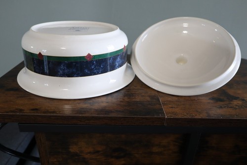 Pfaltzgraff Amalfi Classic - Covered 2.5 Qt Casserole Dish with Lid - Vintage - Picture 6 of 13