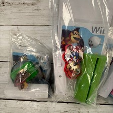Nintendo Wii Super Mario Promo Toy Lot Prince...