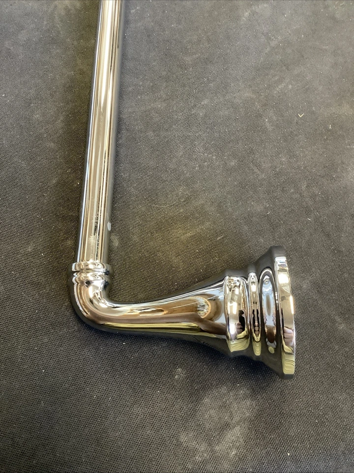 American Standard 24” Towel Bar. Chrome. 7052024.002 E7 - Image 3 of 4
