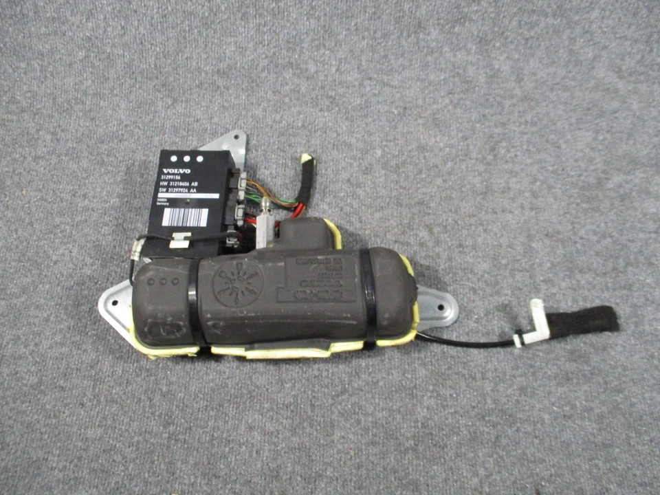 2010-2016 VOLVO XC60 REAR GATE TRUNK LID HYDRAULIC MOTOR PUMP W/ MODULE OEM * - Image 2 of 4