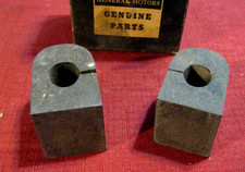 Nos 1941-1957 Oldsmobile Front Stabilizer Bushing Set 411392
