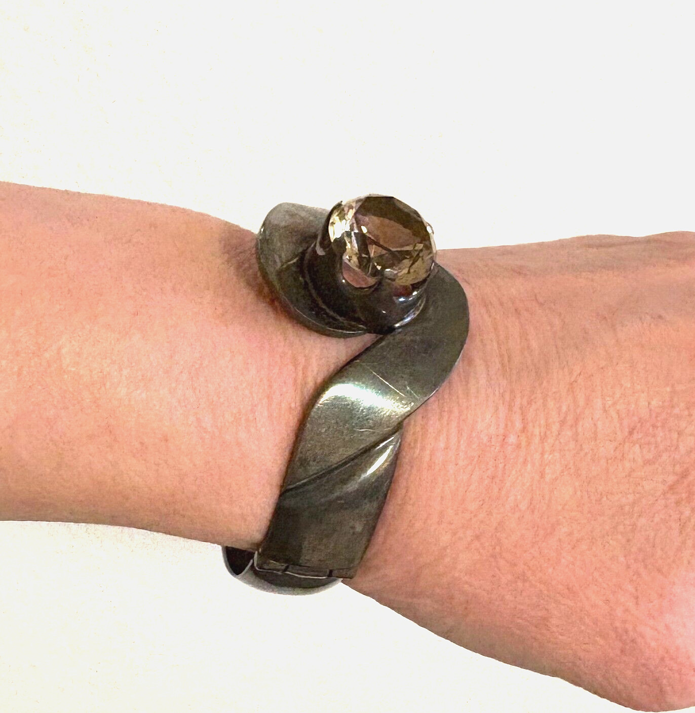 Los Ballesteros Modernist Statement Cuff Bracelet… - image 8