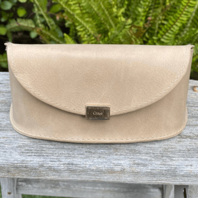 Chloe Light Tan Suede Soft-Shell Sunglasses/Glasses Case. EUC Designer Luxury Chloe sunglasses - Huntessa Luxury Online Consignment Boutique main image 3