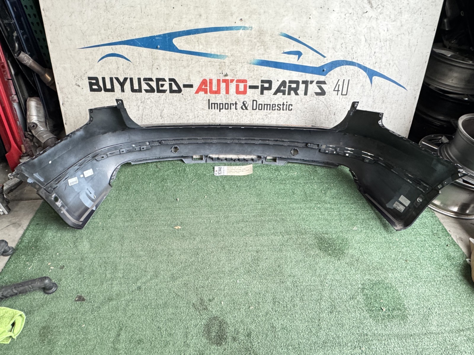 w/damages 2017 2018 2019 BENTLEY BENTAYGA BY636 REAR BUMPER COVER OEM AY82448