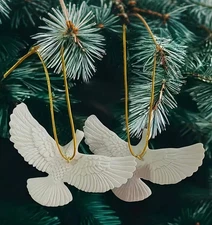 2 pcs Home Alone Christmas Ornaments Peaceful Dove Holiday Decor Tree Decoration