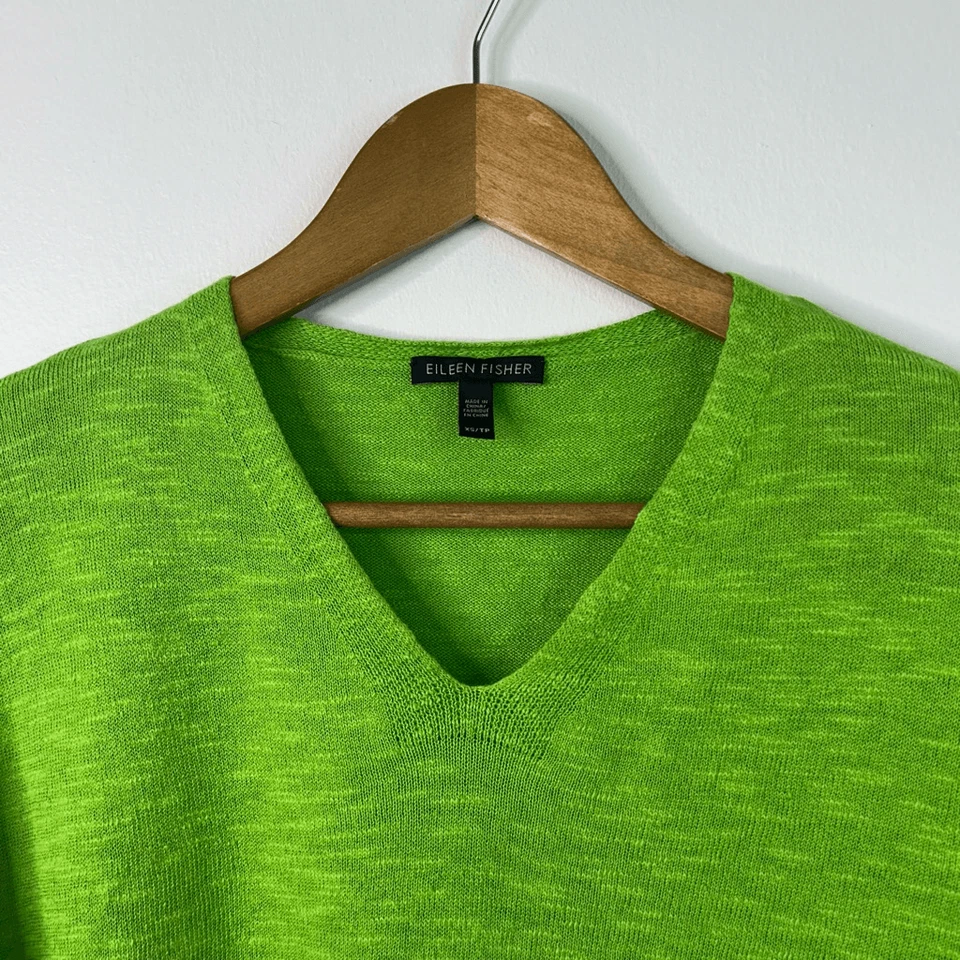 Suéter tejido sostenible de algodón lino orgánico cuello en V verde Eileen Fisher talla XS Foto 2 de 4