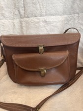 VINTAGE LEATHER CAMERA BAG
