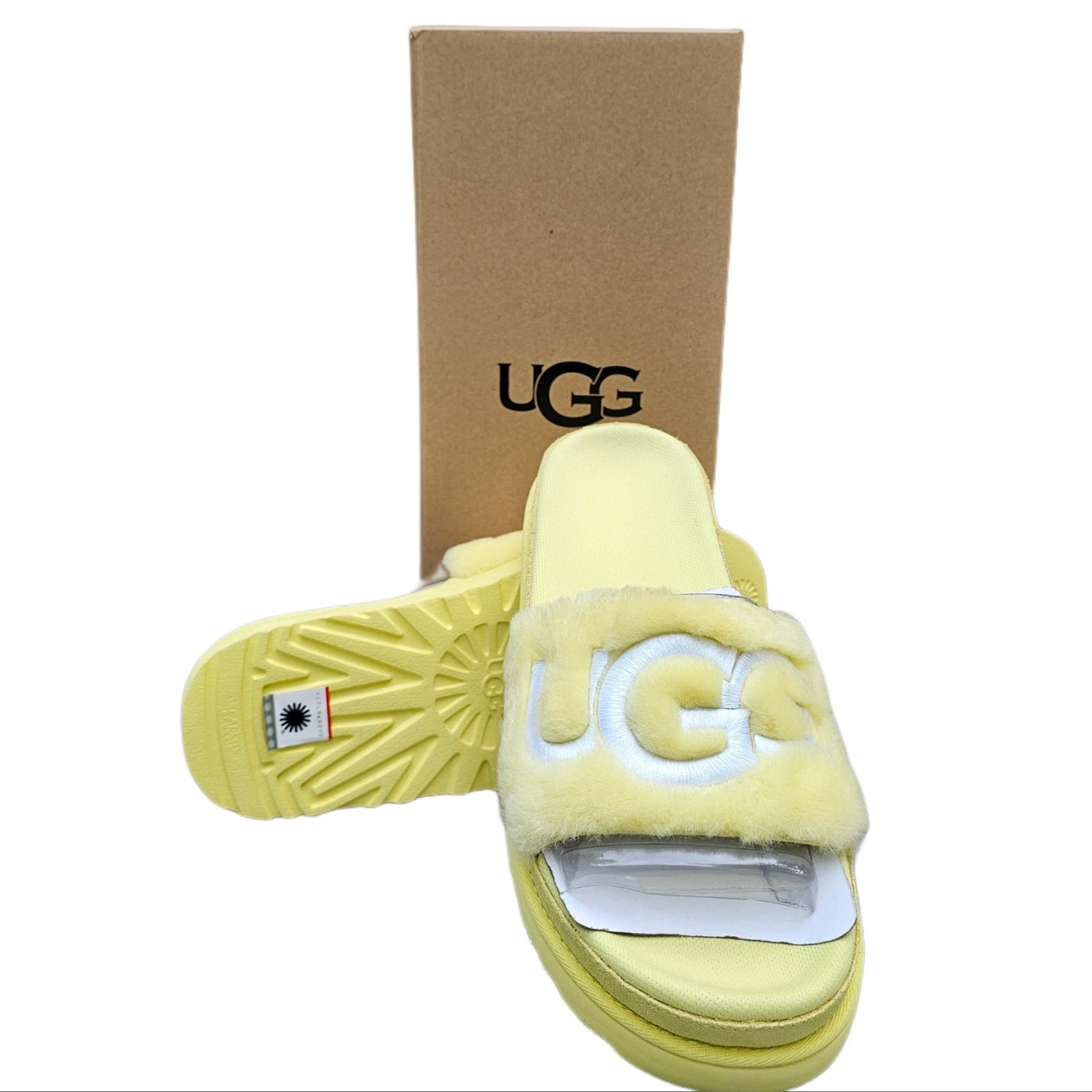 Sandalo Fuzzy Fur Slides UGG Laton taglia 10 giallo lana logo ricamato scamosciato us intime ottimeioni