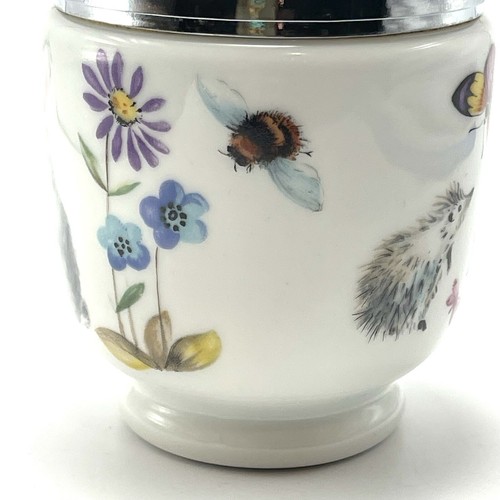 Vintage A Skippety Tale Royal Worcester King Size Egg Coddler Cup 4" Tall - Picture 6 of 17