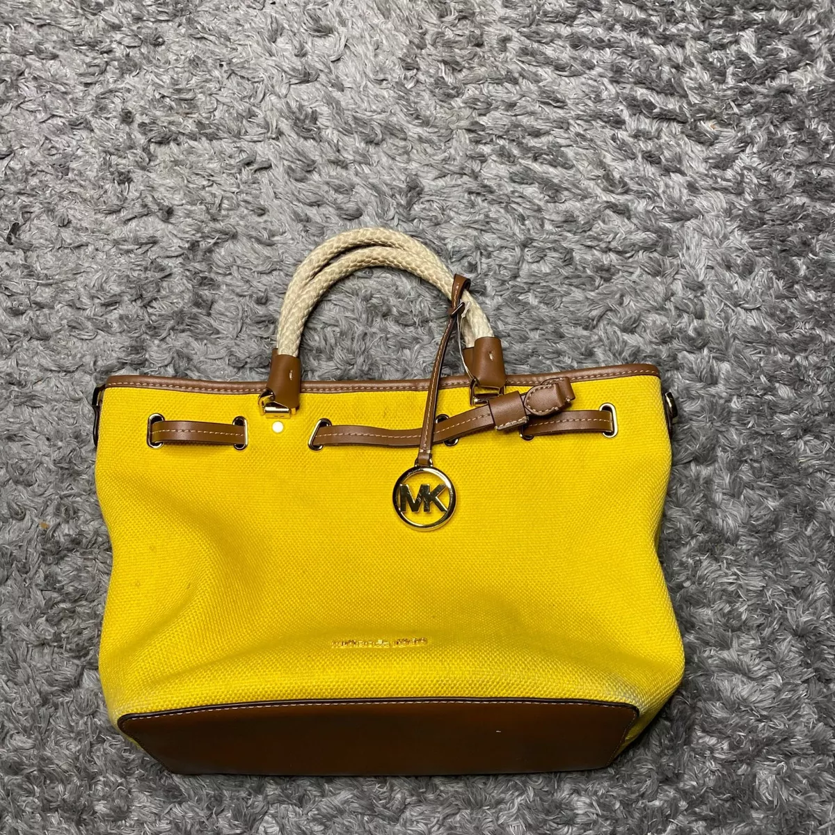Michael kors blakely online large denim bucket bag