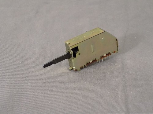 Pioneer SA-9500 Stereo Integrated Amplifier Attenuator Switch ASK-087-B