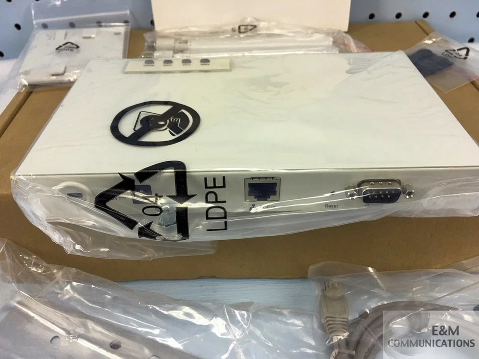 SN-520-P2-1 MOTOROLA AIRDEFENSE 520 SENSOR ESTACIÓN BASE WS/RFS/AP INALÁMBRICO Foto 2 de 4