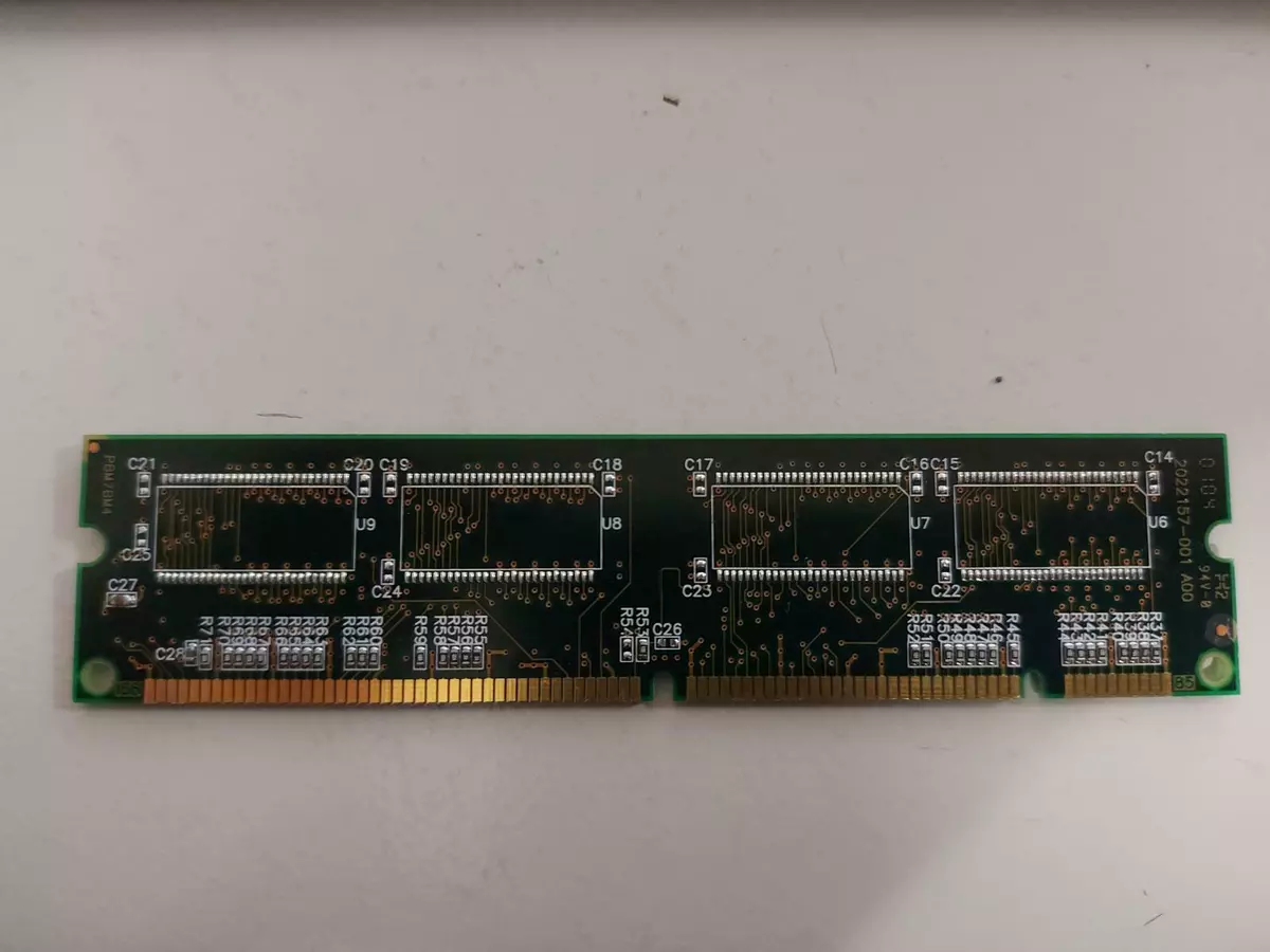 Kingston 64MB PC66 66MHz nonECC Unbuffered CL2 168P DIMM 