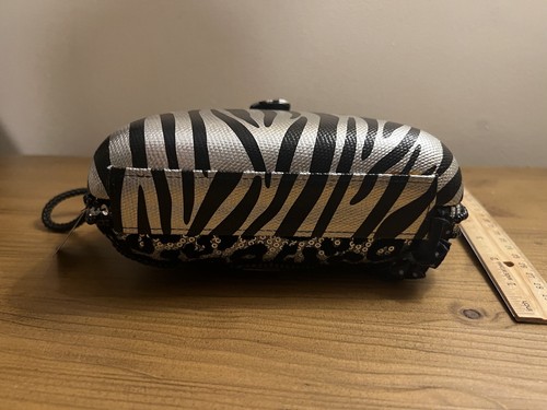 Magid Evening Black Silver Animal Sequin Clutch Purse Shoulder Bag Hard Shel NWT - Picture 3 of 6