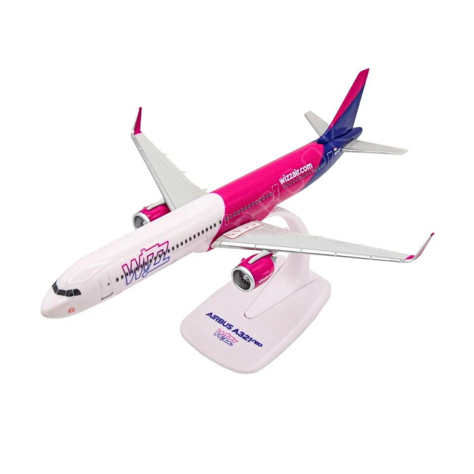 Wizzair A321XLR Special Livery | 1:200 Scale Model | PPC Holland - Immagine 2 di 3