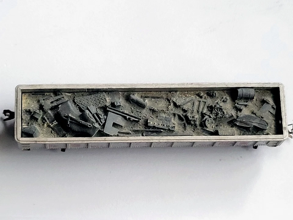 Гондола Lima Southern в масштабе N с грузом для еды #2207 выветренная с Kadee MTL - Изображение 4 из 4