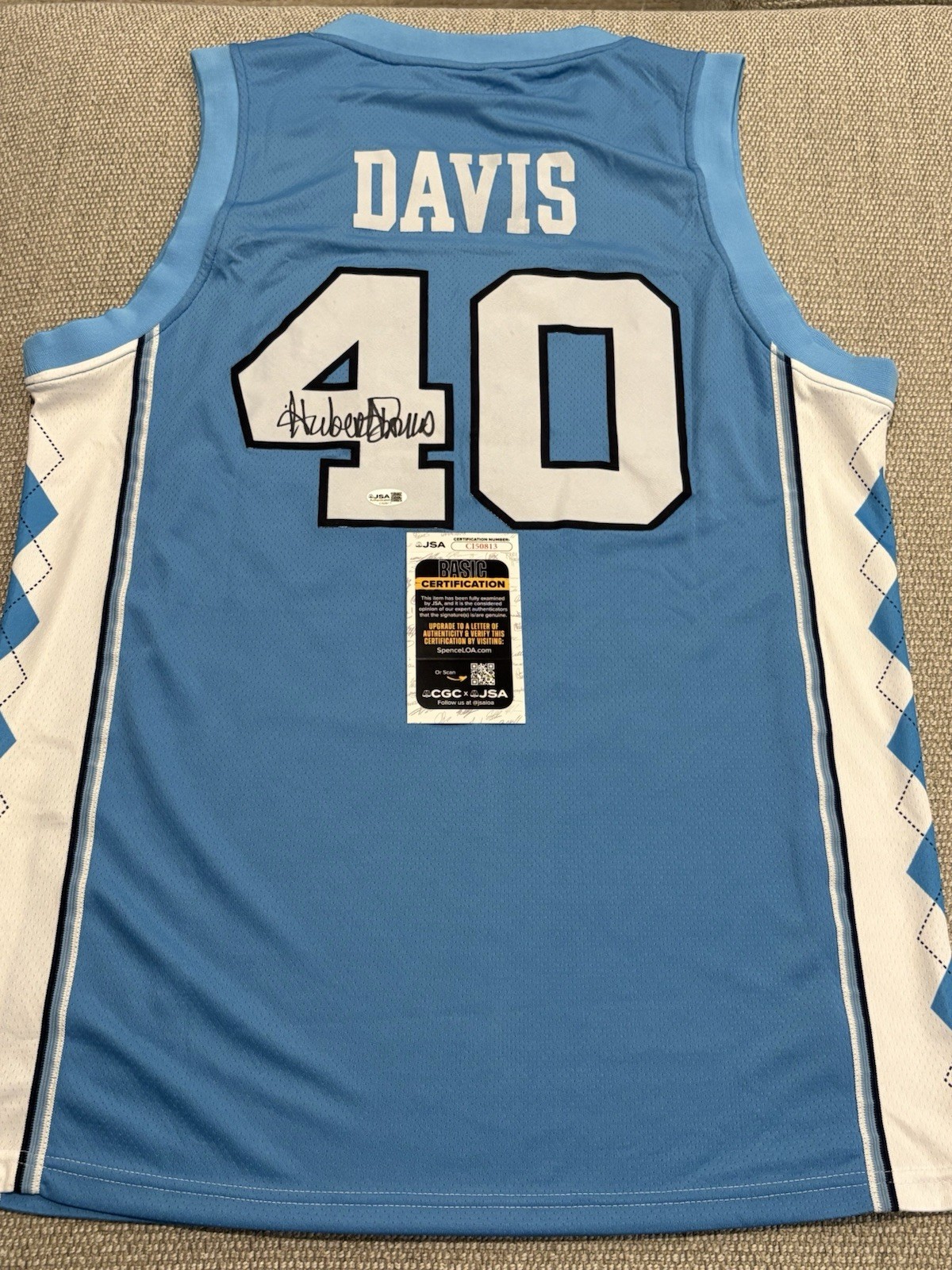Hubert Davis Autographed Signed North Carolina Tar Heels JSA COA UNC Tar Heels Jersey North Carolina Basketball 