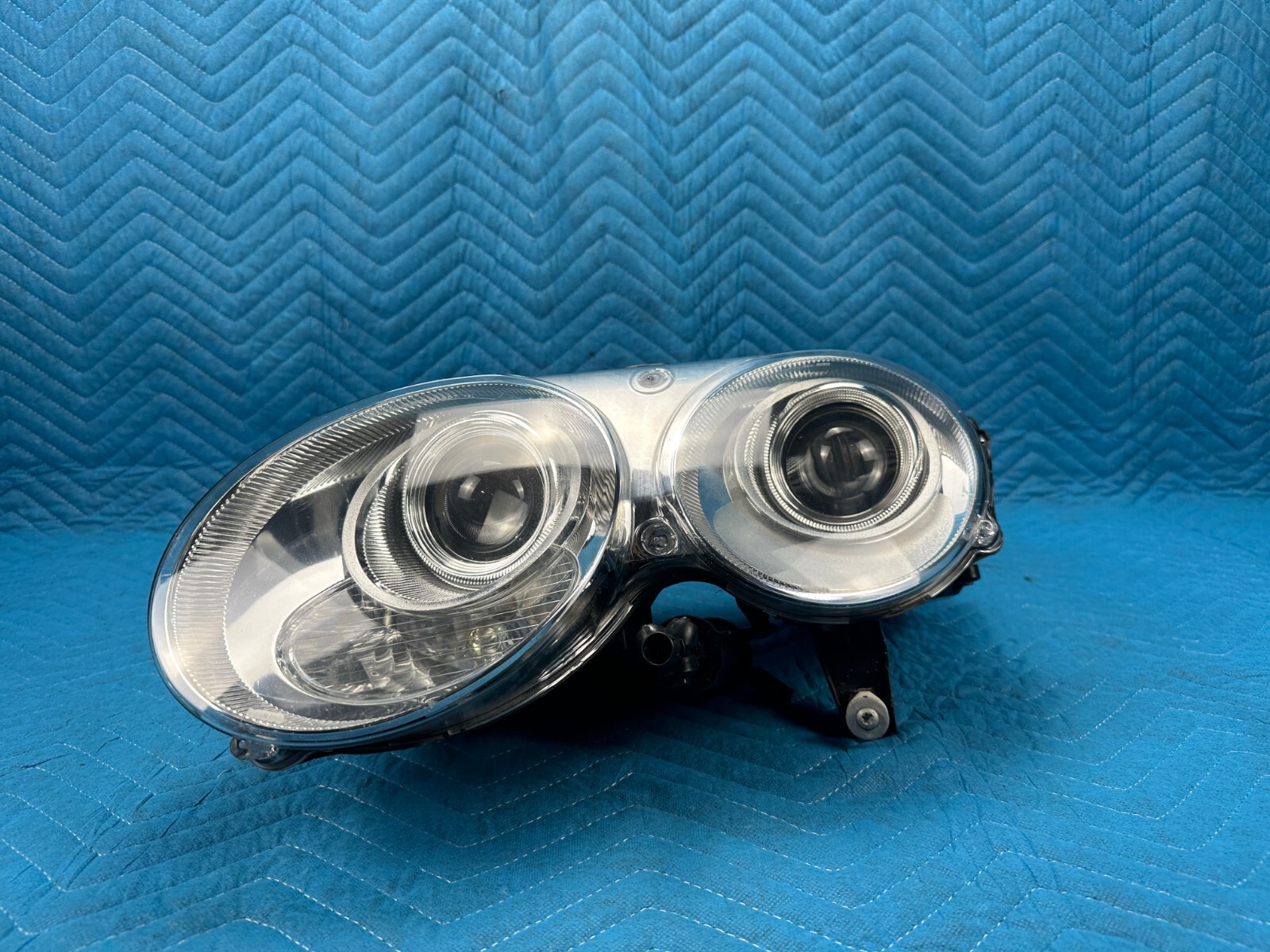 Bentley Flying Spur Driver's Side Headlight Lamp !Broken Tab! 29k 2006-2012 OEM