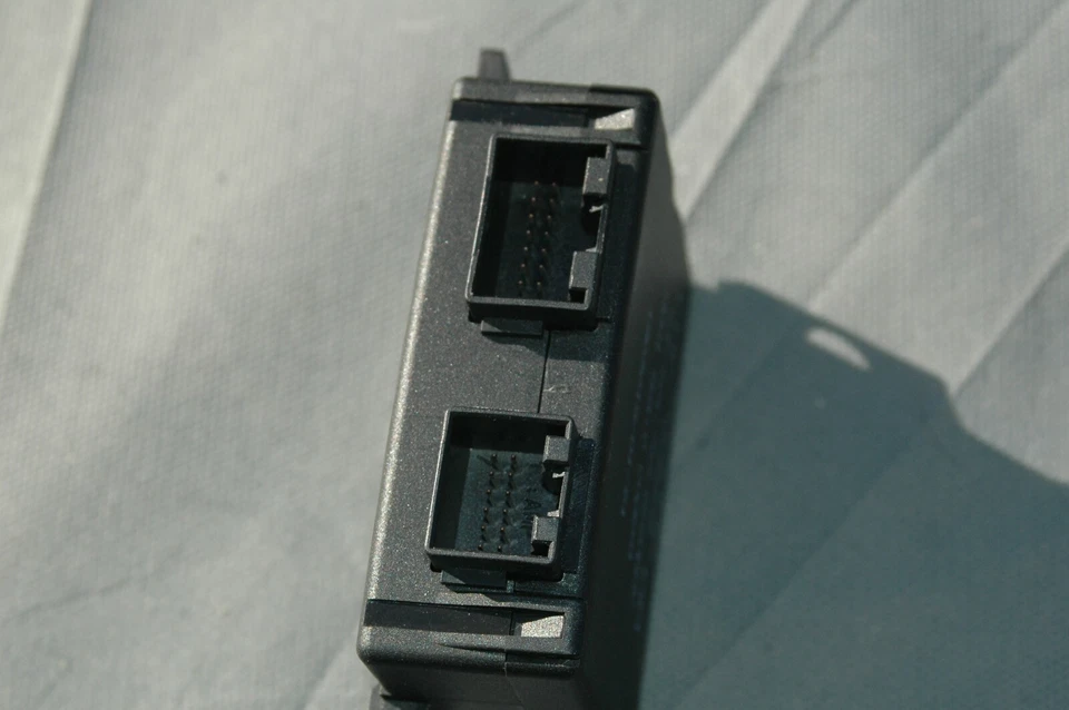 Módulo de asistencia de estacionamiento Jaguar Vanden Plas XJR 2001-2003 OEM LNF-7352-AA Foto 3 de 4