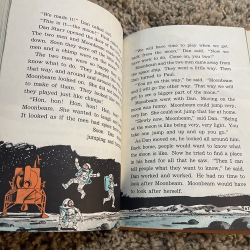 2 Vintage Hardcover MOONBEAM Books by Selma and Jack Wassermann - Bild 8 von 18