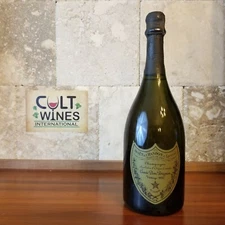 RP 98 pts! 1990 Dom Perignon Brut Champagne wine, France