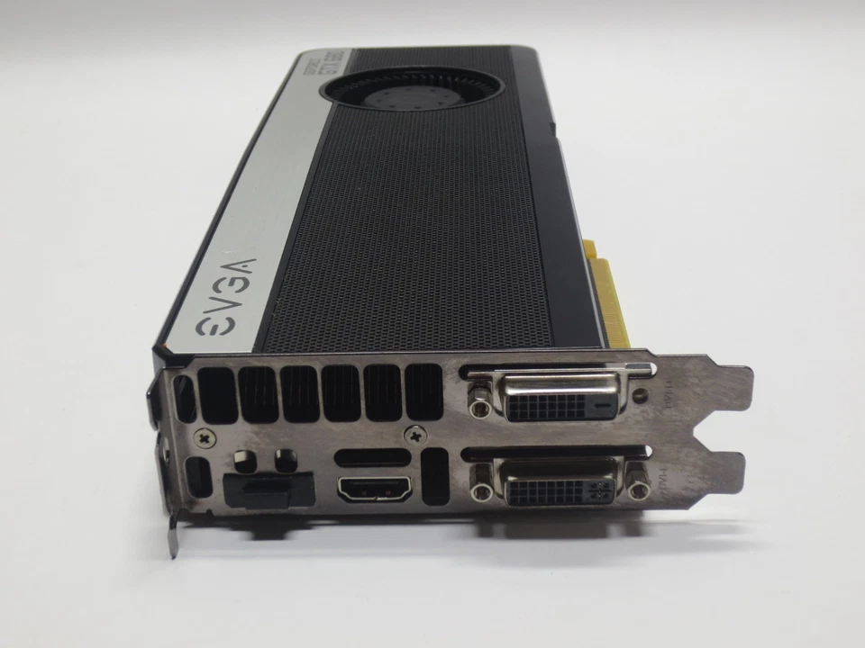 EVGA nVidia GeForce GTX 680 2GB GDDR5, DVI, DVI-D, HDMI, DP, PC Graphics Card - Image 2 of 4