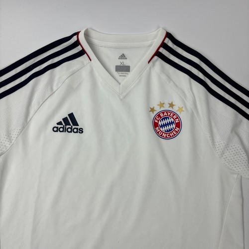 y2K Adidas Bayern München Trikot (XL) - Bild 2 von 3