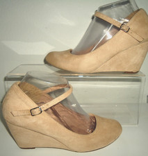 CHASE & CHLOE EMMY-1 Womens Beige Wedge Texti...