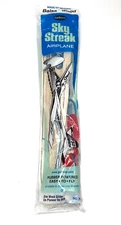 Guillows Sky Streak Rubber Powered Balsa Airplane SEALED #50