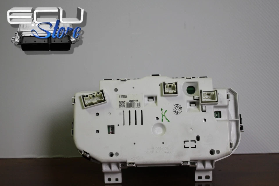 Painel de instrumentos velocímetro 8100B649 MM0050-119 Mitsubishi L200 diesel 2011 - Imagem 2 de 2