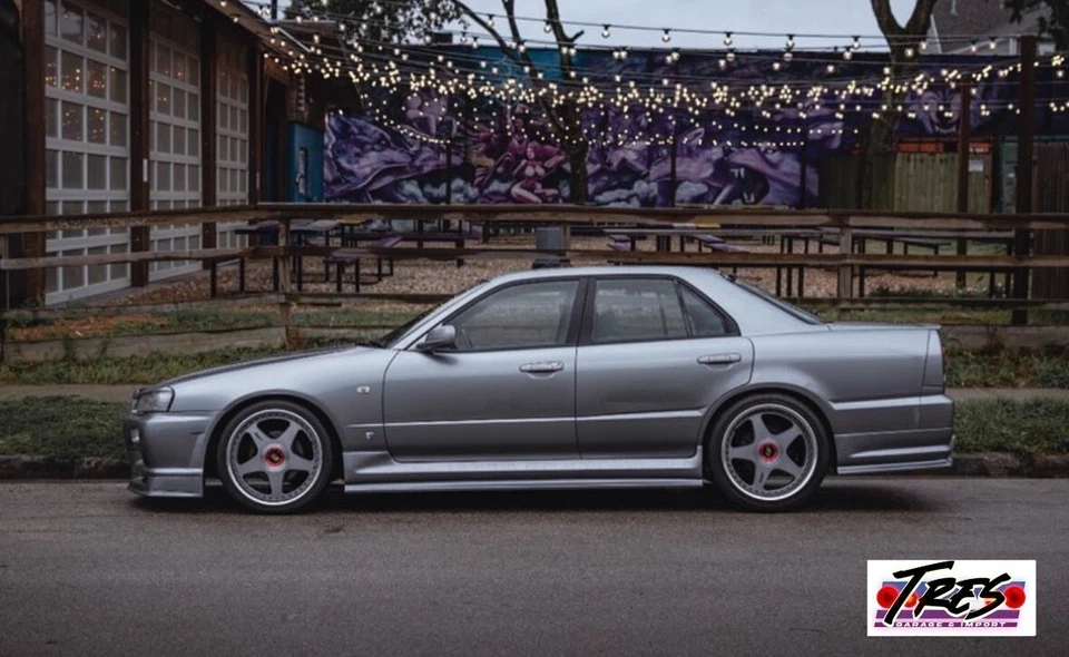 Kit de carrocería U Ras tipo R R34 sedán 4d estilo GTR Nissan Skyline Foto 3 de 4