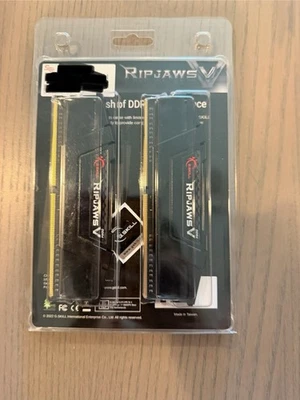 Ripjaws V DDR4-3600 32GB RAM CL17-18-18-38 1.35V (4x8GB) - image 1 of 2