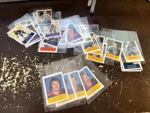 1974-75 LOBLAW'S NHL ACTION PLAYERS STAMP