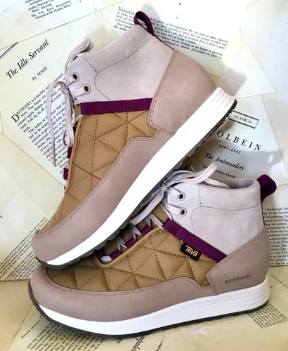 Teva Sneaker Mid Boot Ember Commute Waterproof Quilt Suede Trim Tan Gold 9.5 NEW - Picture 2 of 9