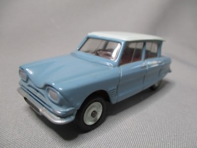 Voiture miniature CITROEN Ami 6 1966 - Bleu | Centre Auto Selection