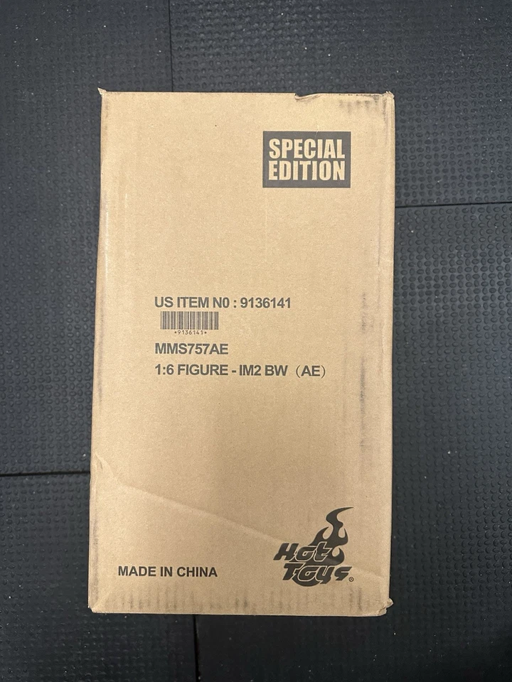 Hot Toys MMS757AE Artisan Black Widow - Изображение 2 из 3