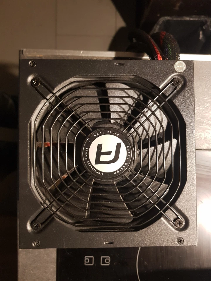 ANTEC High Current Gamer 80+ Bronze 400W ATX Power Supply HCG-400 - Photo 3/4