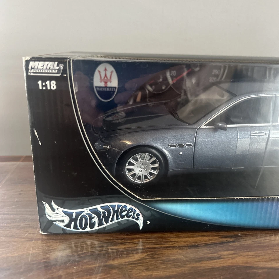 Maserati Quattroporte Azul y Gris Mattel 2003 1:18 Nuevo y Precintado/Hot Wheels Foto 2 de 4