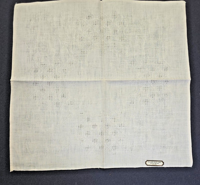 Vintage - Pure Irish Linen Fabric Tablecloth w/ Orig. Sticker~Unused w/4 Napkins