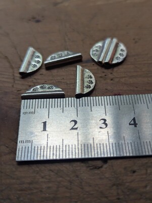 6x Neu Karen Hill Stamm 999 Feinsilber Mittel Flach Halbkreis Perlen.