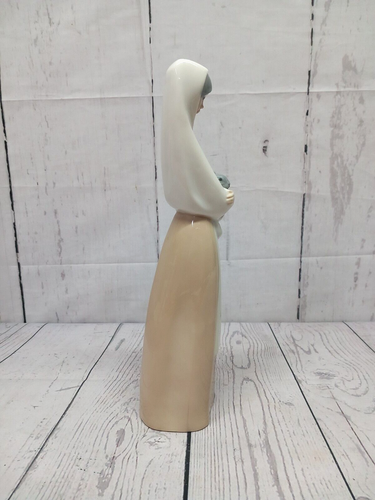 Vintage Lladro Figurine Peasant Girl With Bunny Rabbit Daisa 1977 - Picture 8 of 12