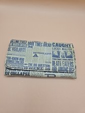 Cartera triple pliegue titulares de periódicos Harry Potter 012517