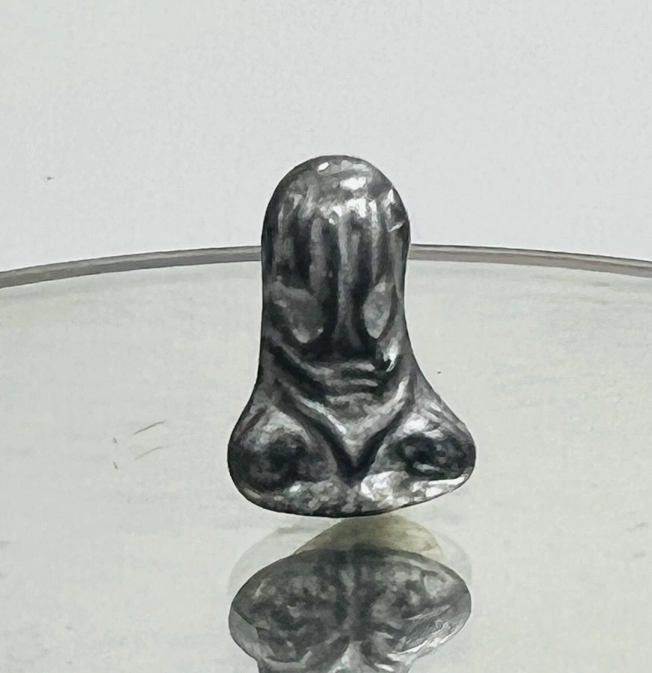 Dijes amuleto de protección Phra Pidta Buda ojo cerrado Talismán LP Eiam 2514BE  Foto 2 de 4