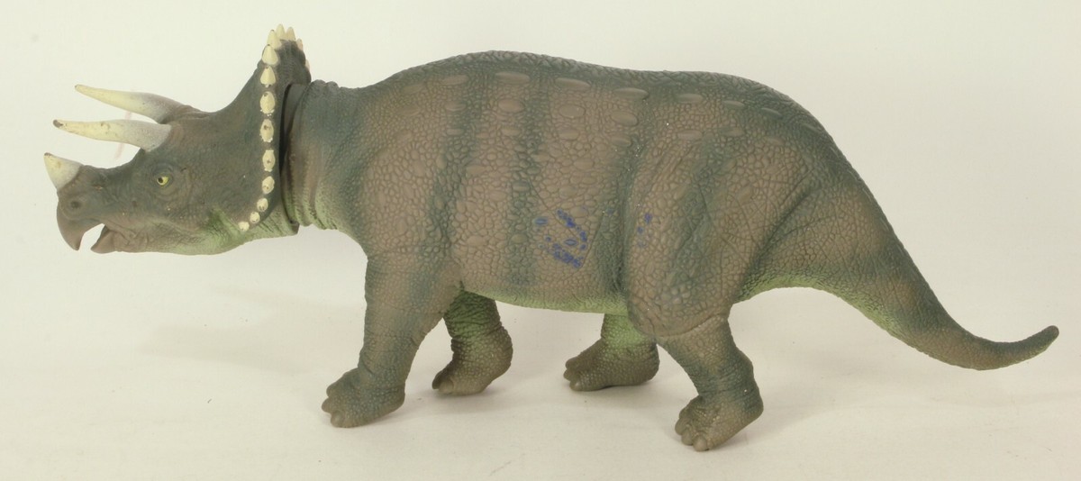 Jurassic Park Kenner 1993 Triceratops | eBay